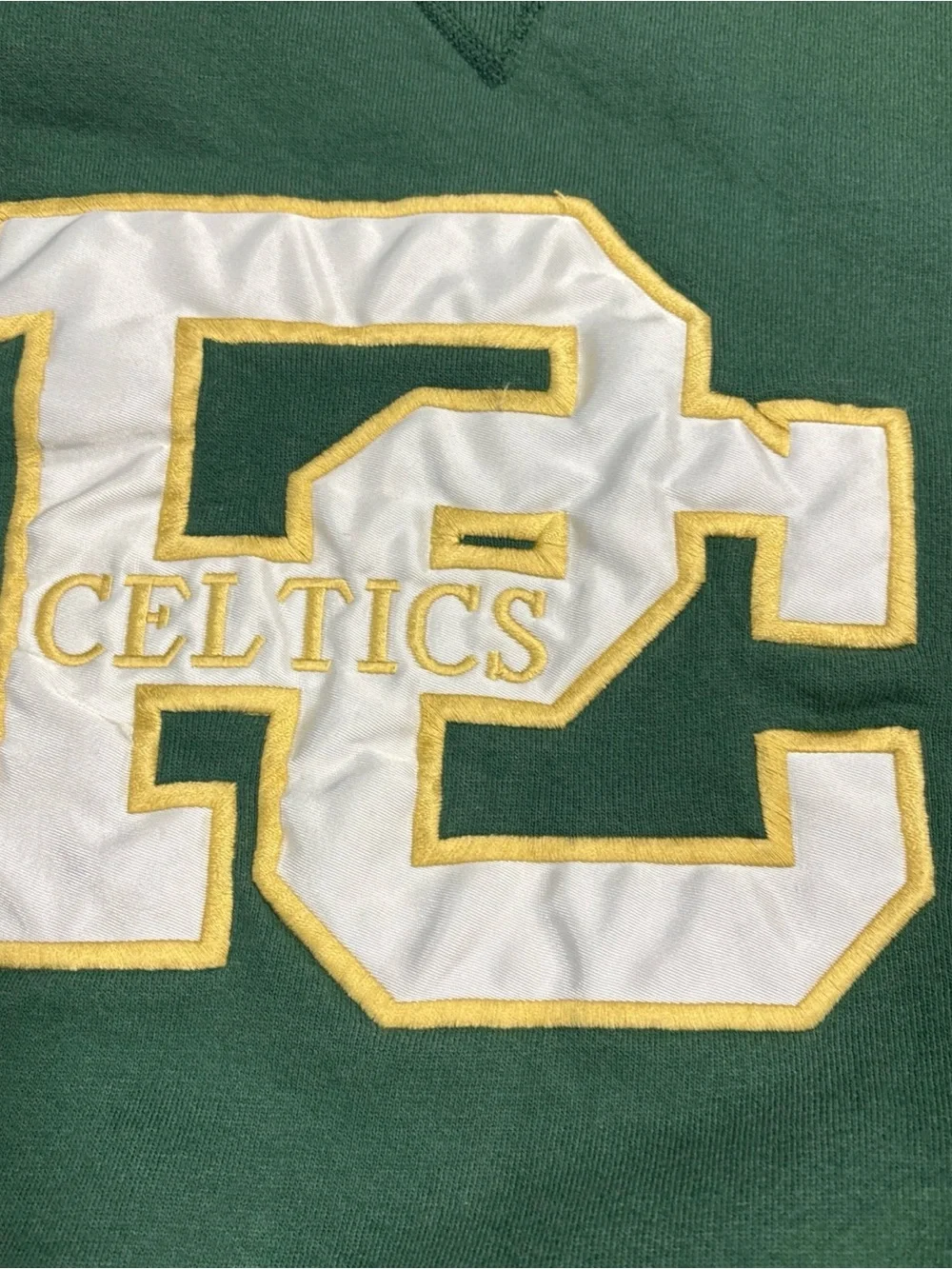 Vintage Russell Athletic PC Celtics Logo Pullover Sweatshirt Green Men's XL